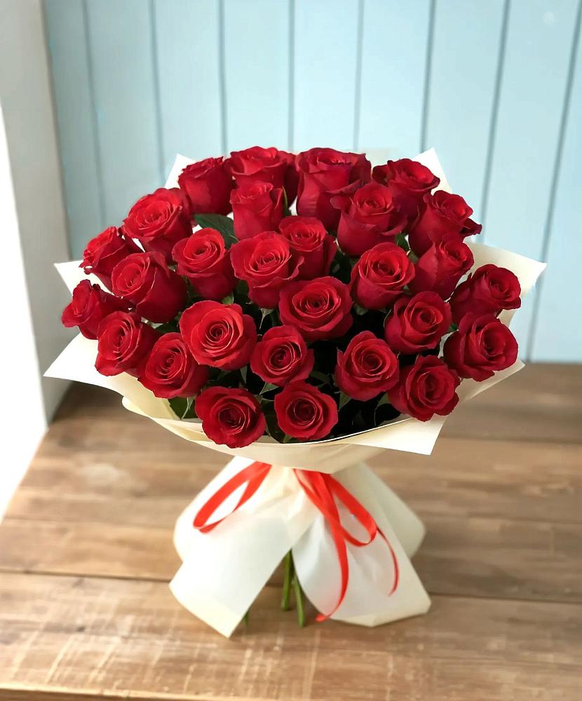 Букет 29 Красных роз в Гвардейске