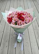 Букет цветов из:  Альстромерии в Гвардейске