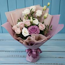 Букет цветов из:  Розы и Лизиантусы в Гвардейске