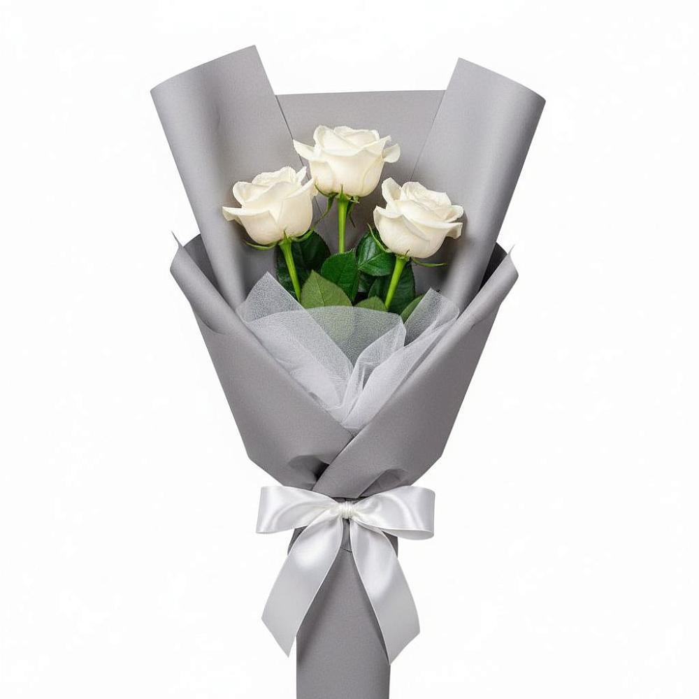 Букет 3 белые розы в Гвардейске