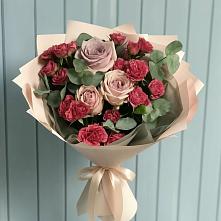 Букет цветов из:  Гвоздики и Розы в Гвардейске