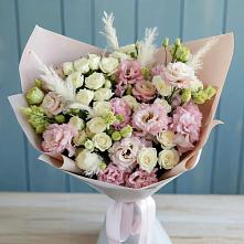 Букет цветов из:  Альстромерии и Розы в Гвардейске