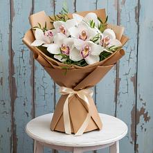 Букет цветов из:  Орхидеи и Розы в Гвардейске